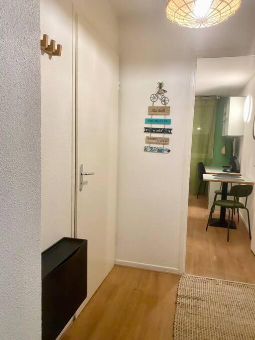 L'Hermes - Wifi - Parking - Netflix Villeurbanne Exteriör bild